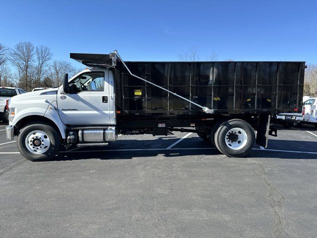 2024 Ford F-750 Base