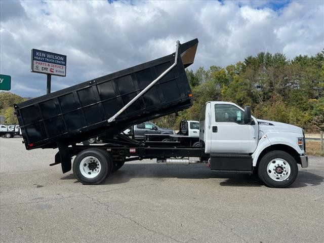 2024 Ford F-750 Straight Frame Gas