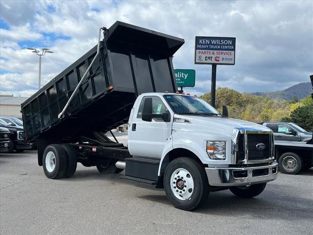 2024 Ford F-750 Straight Frame Gas