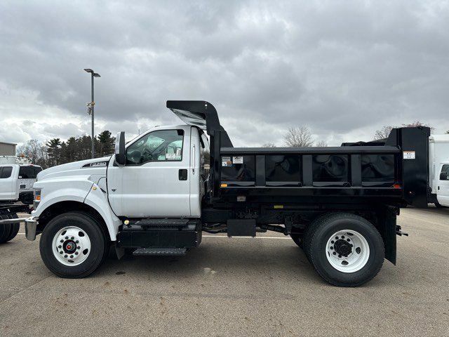 2024 Ford F-750 Straight Frame Gas