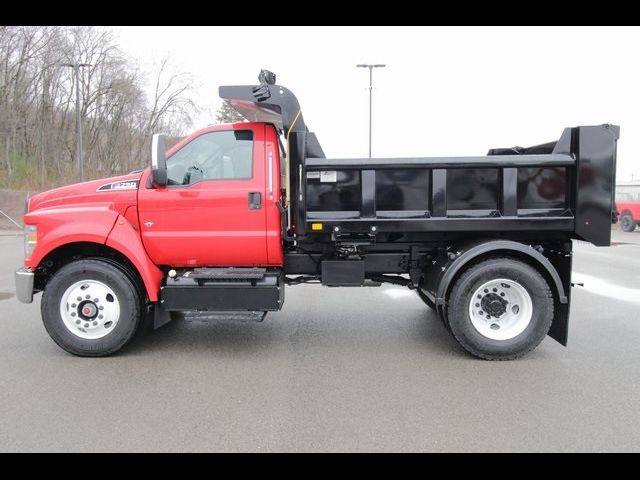 2024 Ford F-750 Straight Frame Gas