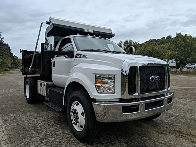 2024 Ford F-750 Straight Frame Gas