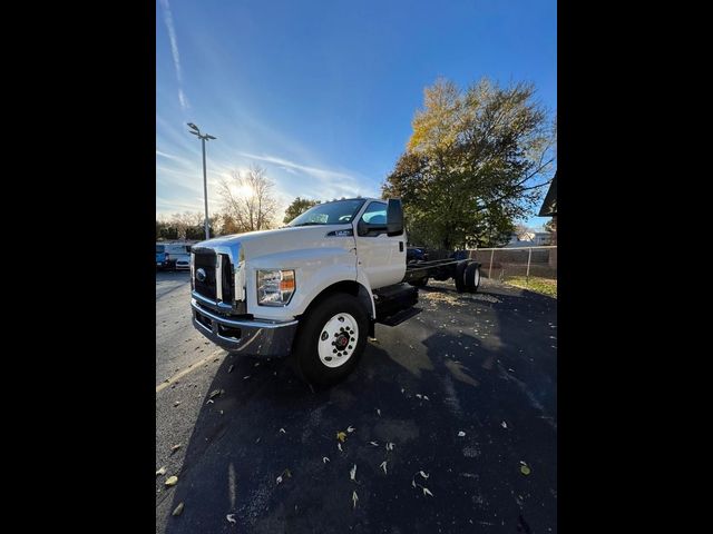 2024 Ford F-750 Straight Frame Gas