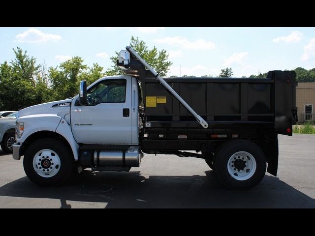 2024 Ford F-750 Base