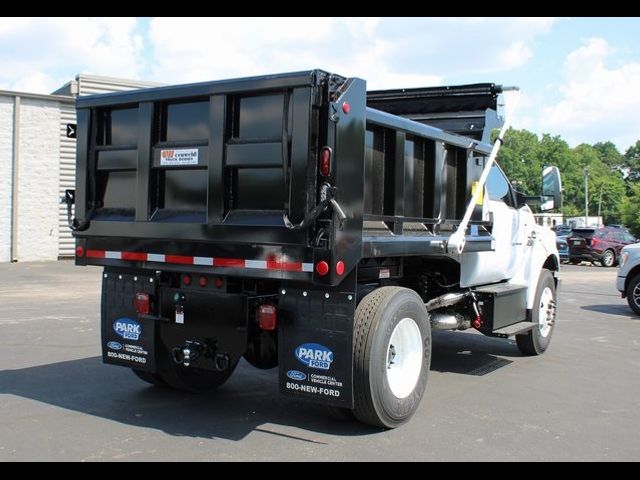 2024 Ford F-750 Base