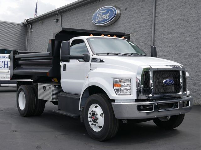 2024 Ford F-750 Straight Frame Gas