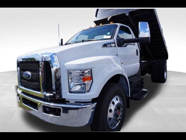 2024 Ford F-750 Straight Frame Gas