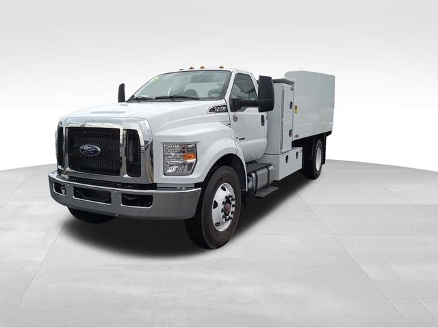 2024 Ford F-750 Base