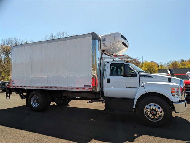 2024 Ford F-750 Base