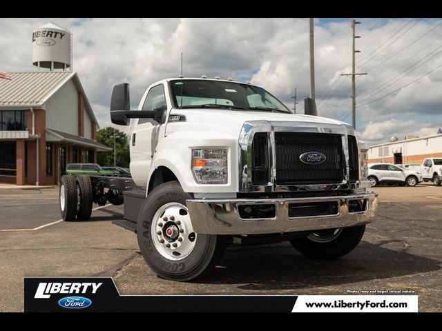 2024 Ford F-750 Base