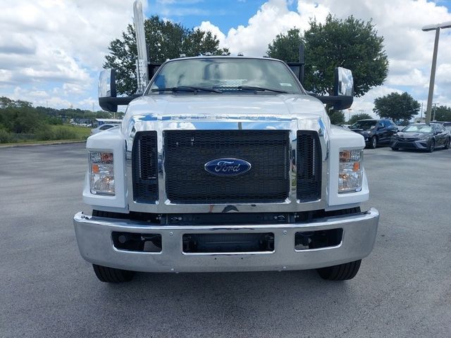 2024 Ford F-750 Base