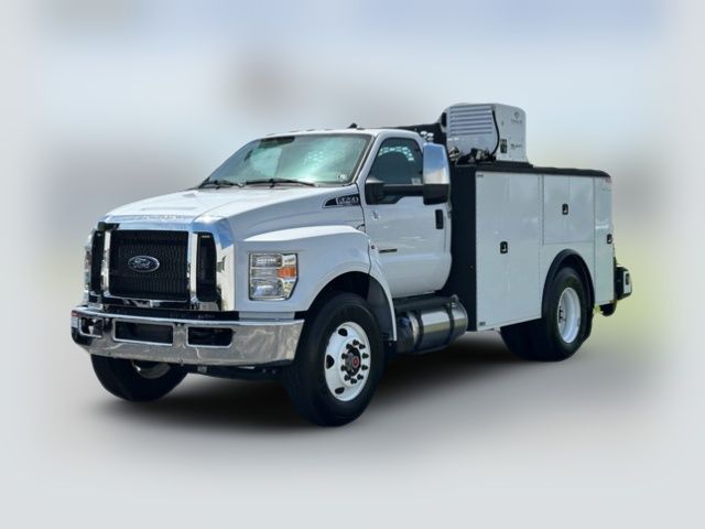 2024 Ford F-750 Base
