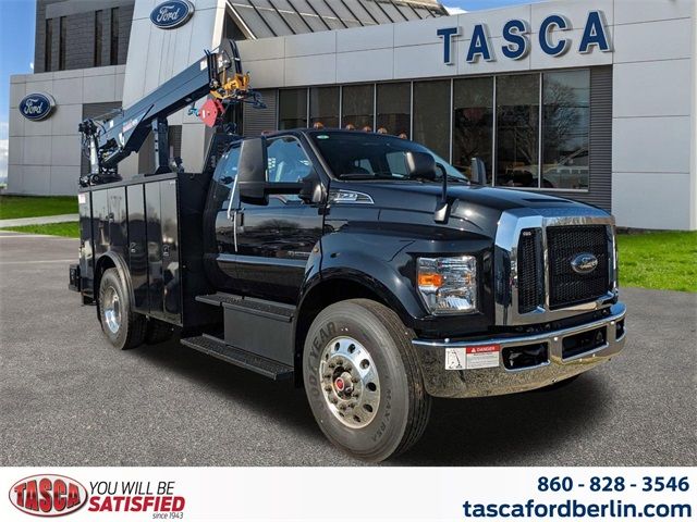 2024 Ford F-750 Base