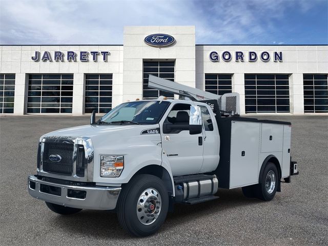 2024 Ford F-750 Base