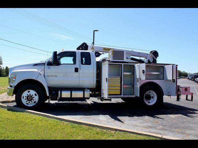 2024 Ford F-750 Base