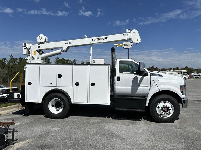 2024 Ford F-750 Base