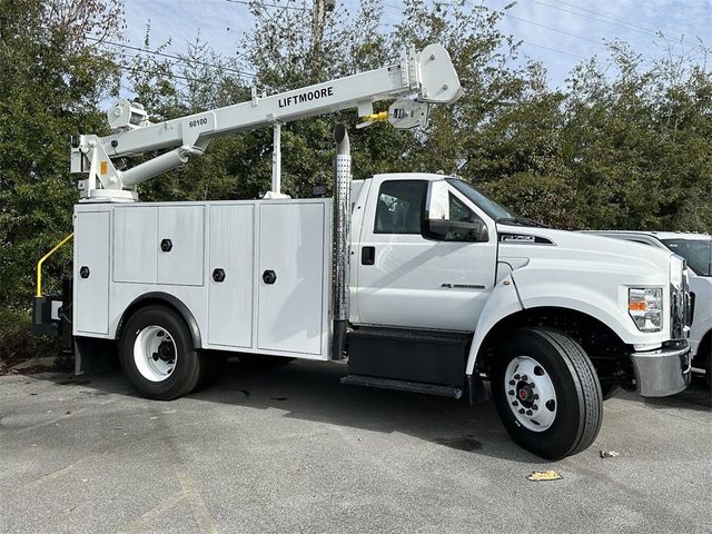 2024 Ford F-750 Base