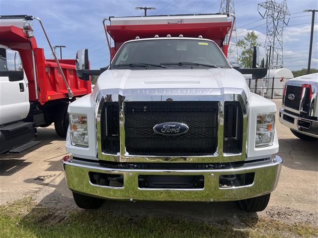 2024 Ford F-750 Base