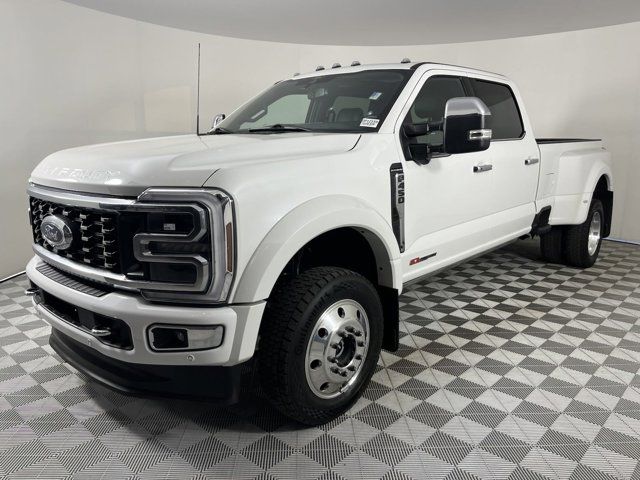 2024 Ford F-450 Platinum