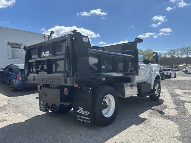 2024 Ford F-750 Straight Frame Gas