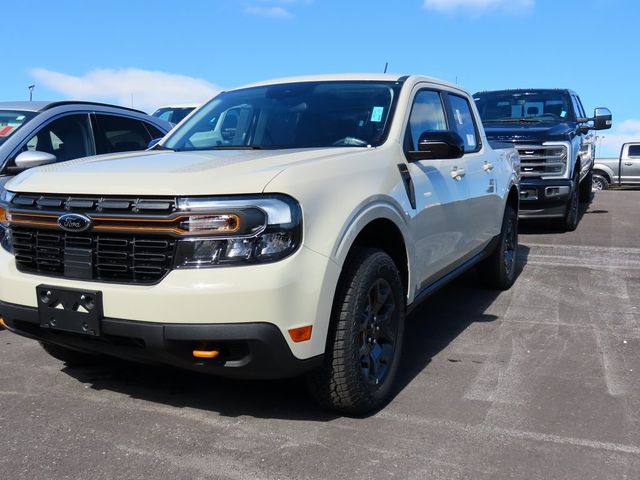 2024 Ford Maverick LARIAT Advanced