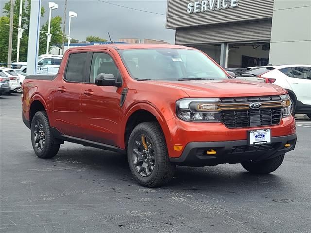 2024 Ford Maverick LARIAT Advanced