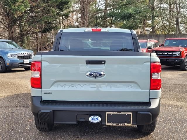 2024 Ford Maverick XL