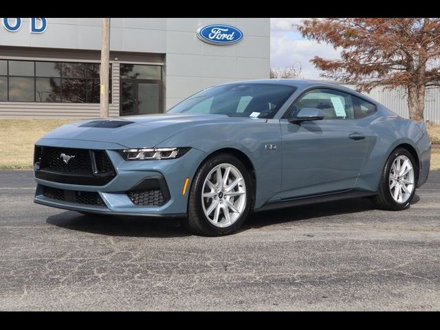 2024 Ford Mustang 