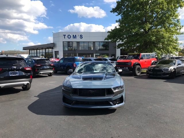 2024 Ford Mustang Dark Horse