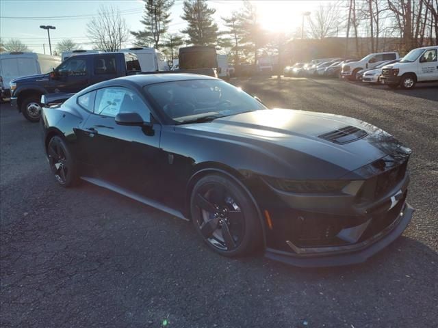 2024 Ford Mustang Dark Horse