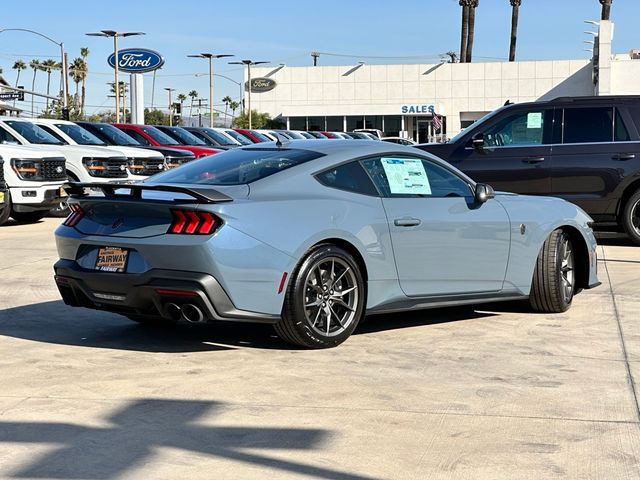 2024 Ford Mustang Dark Horse