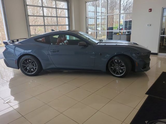2024 Ford Mustang Dark Horse