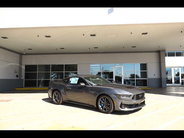 2024 Ford Mustang Dark Horse