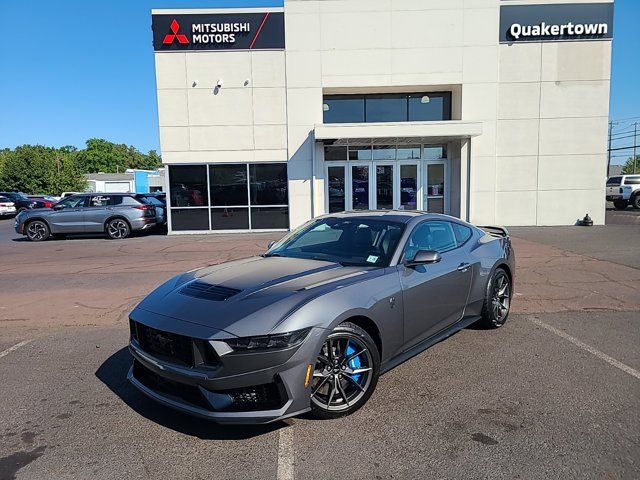 2024 Ford Mustang Dark Horse