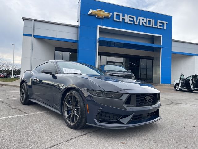 2024 Ford Mustang Dark Horse