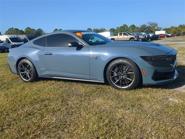 2024 Ford Mustang Dark Horse