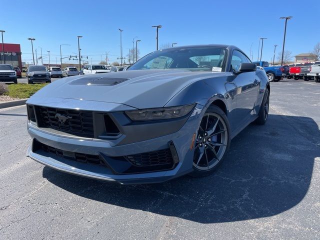 2024 Ford Mustang Dark Horse