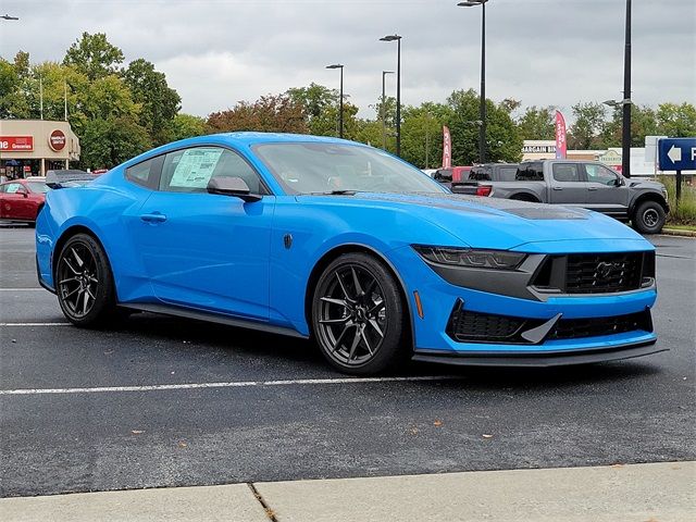 2024 Ford Mustang Dark Horse