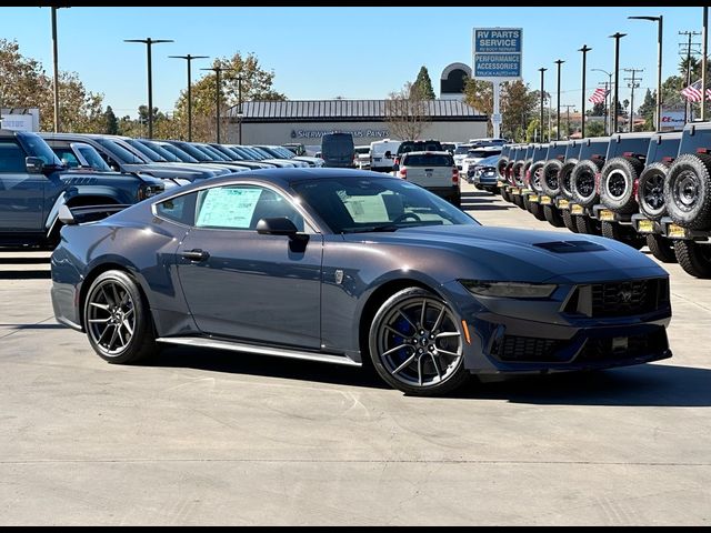 2024 Ford Mustang Dark Horse