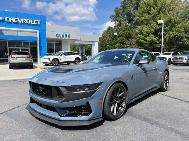 2024 Ford Mustang Dark Horse