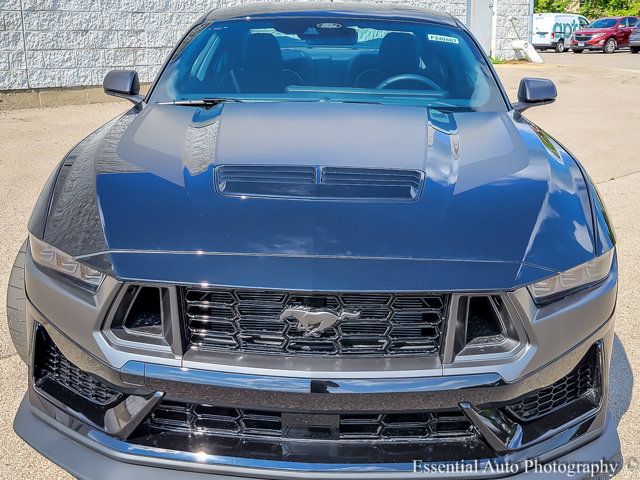 2024 Ford Mustang Dark Horse