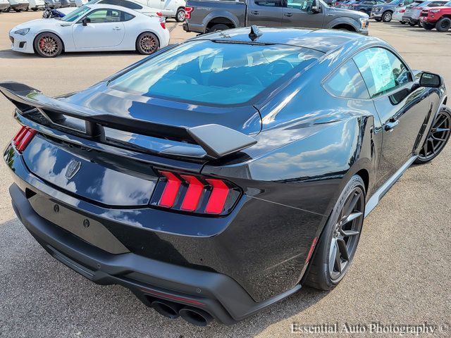 2024 Ford Mustang Dark Horse