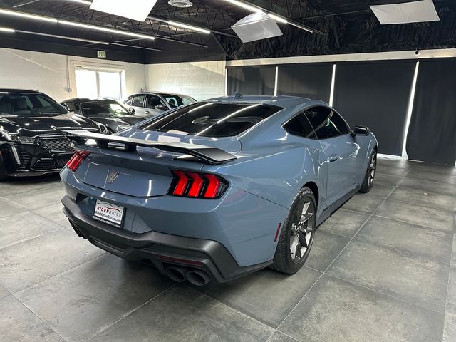 2024 Ford Mustang Dark Horse