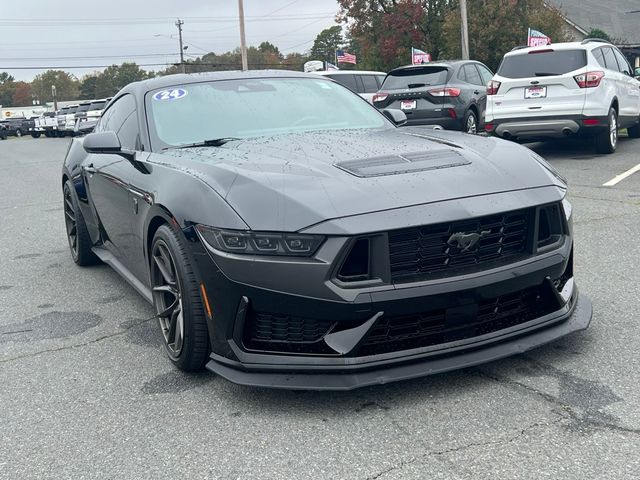 2024 Ford Mustang Dark Horse