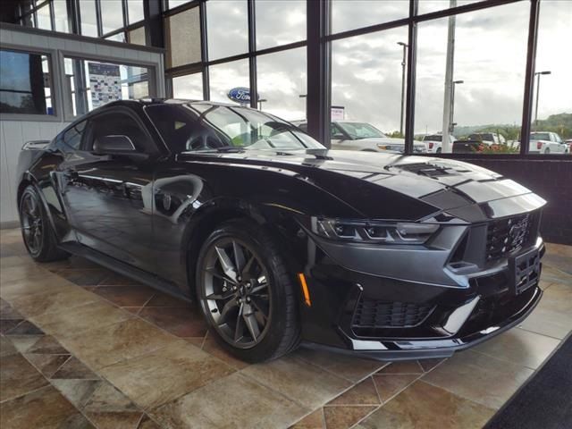 2024 Ford Mustang Dark Horse