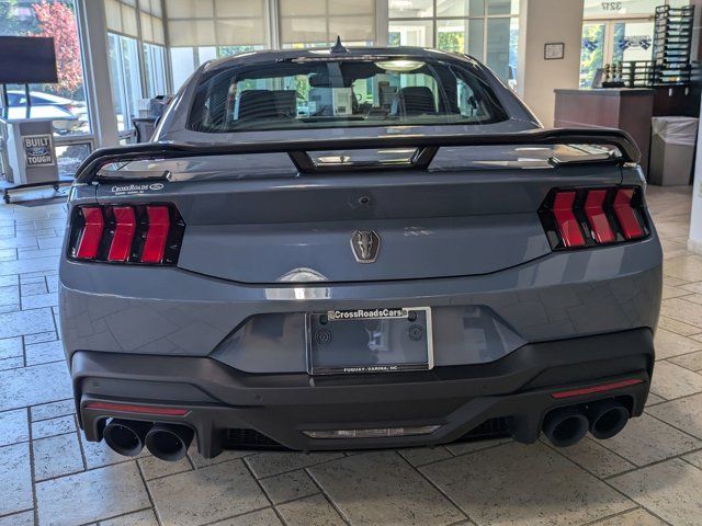 2024 Ford Mustang Dark Horse