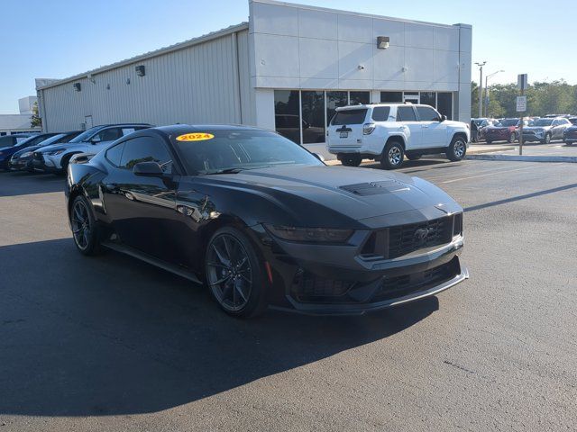 2024 Ford Mustang Dark Horse