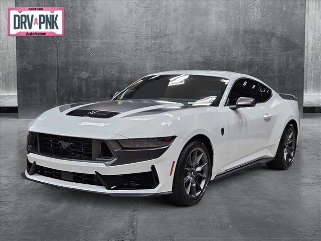 2024 Ford Mustang Dark Horse