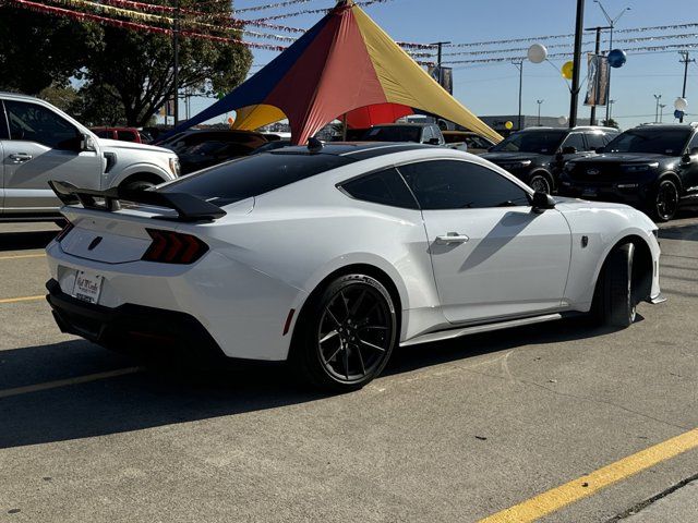 2024 Ford Mustang Dark Horse