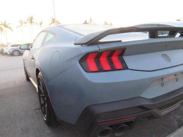 2024 Ford Mustang Dark Horse